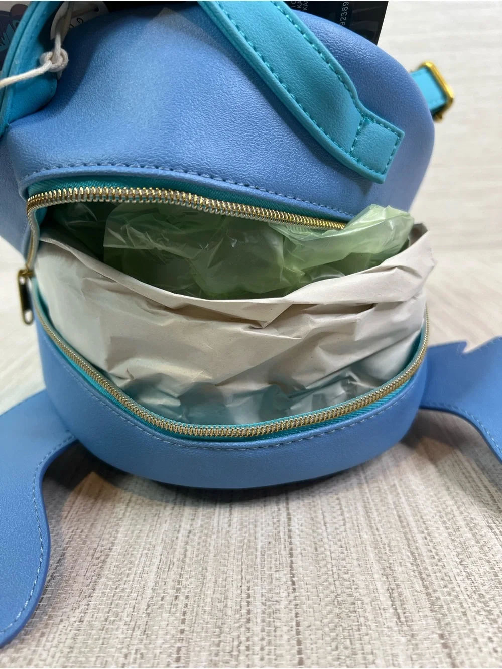 Loungefly Disney Lilo & Stitch, Experiment 626, Magnetic Hands Mini Backpack NWT